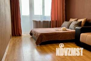 1-к квартира, посуточно, 38м2, 9/9 этаж