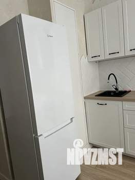 1-к квартира, посуточно, 40м2, 2/10 этаж