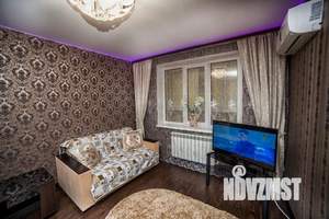 1-к квартира, посуточно, 42м2, 2/10 этаж