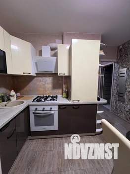 1-к квартира, посуточно, 36м2, 4/10 этаж