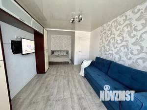 1-к квартира, посуточно, 42м2, 2/10 этаж