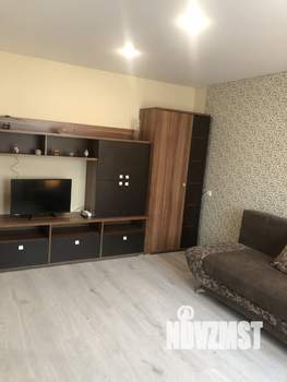 Студия квартира, посуточно, 38м2, 4/9 этаж