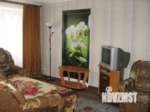 1-к квартира, посуточно, 32м2, 3/5 этаж