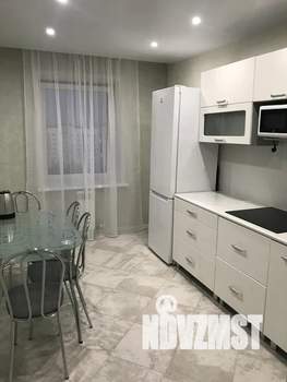 1-к квартира, посуточно, 35м2, 13/17 этаж