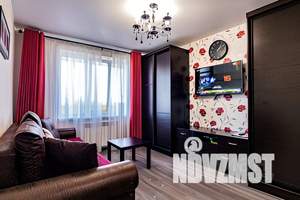 1-к квартира, посуточно, 42м2, 6/10 этаж