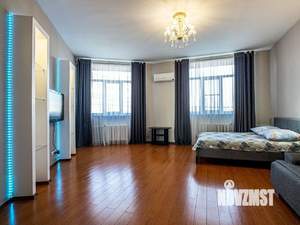 2-к квартира, посуточно, 74м2, 4/10 этаж