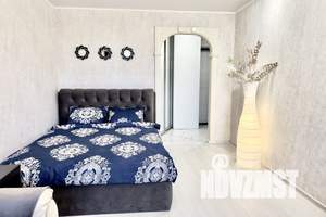 1-к квартира, посуточно, 43м2, 5/6 этаж