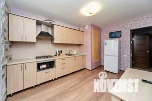 1-к квартира, посуточно, 44м2, 9/10 этаж