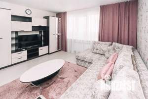 2-к квартира, посуточно, 60м2, 1/1 этаж