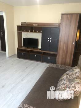 Студия квартира, посуточно, 38м2, 4/9 этаж