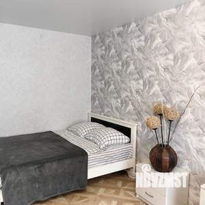 1-к квартира, посуточно, 44м2, 4/10 этаж