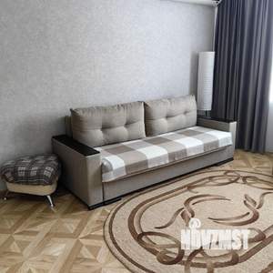 1-к квартира, посуточно, 38м2, 7/10 этаж