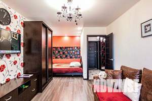 1-к квартира, посуточно, 42м2, 6/10 этаж