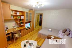 1-к квартира, посуточно, 42м2, 7/10 этаж