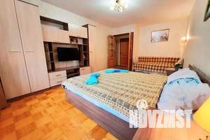 1-к квартира, посуточно, 42м2, 2/10 этаж