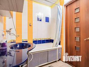 2-к квартира, посуточно, 74м2, 4/10 этаж
