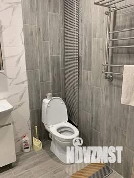 1-к квартира, посуточно, 46м2, 4/10 этаж