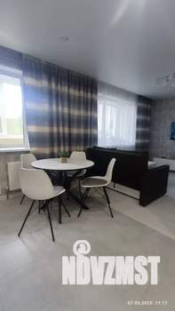 Студия квартира, посуточно, 42м2, 1/10 этаж