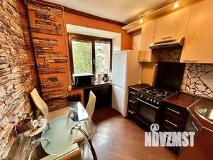 1-к квартира, посуточно, 32м2, 3/5 этаж