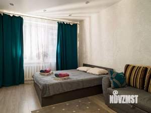 3-к квартира, посуточно, 65м2, 1/1 этаж