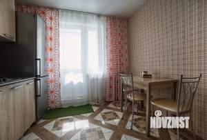 1-к квартира, посуточно, 42м2, 3/10 этаж