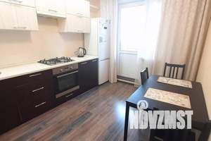 1-к квартира, посуточно, 50м2, 2/16 этаж