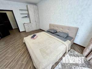 1-к квартира, посуточно, 43м2, 1/1 этаж