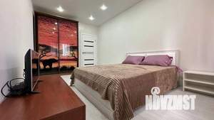 1-к квартира, посуточно, 65м2, 1/1 этаж