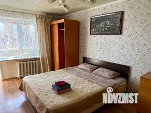 1-к квартира, посуточно, 42м2, 7/9 этаж