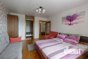 1-к квартира, посуточно, 45м2, 1/1 этаж