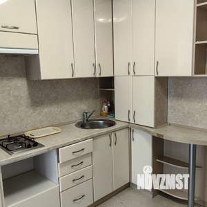1-к квартира, посуточно, 44м2, 4/10 этаж