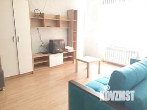 1-к квартира, посуточно, 50м2, 1/10 этаж