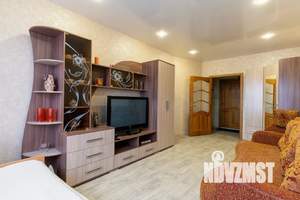 1-к квартира, посуточно, 41м2, 4/8 этаж