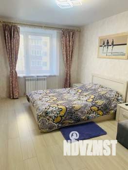 1-к квартира, посуточно, 33м2, 6/10 этаж