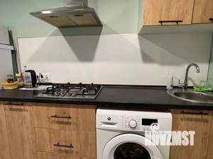 3-к квартира, посуточно, 67м2, 1/1 этаж