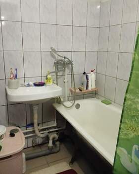 1-к квартира, на длительный срок, 67м2, 1/5 этаж