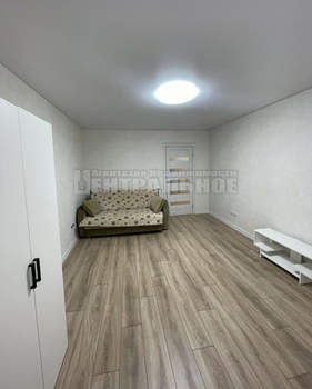 1-к квартира, на длительный срок, 47м2, 4/10 этаж