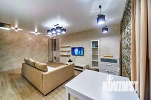 Студия квартира, посуточно, 30м2, 1/4 этаж