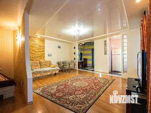 2-к квартира, посуточно, 74м2, 1/1 этаж