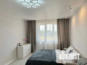 1-к квартира, посуточно, 42м2, 2/10 этаж