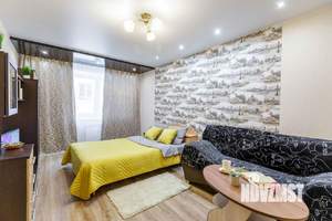 1-к квартира, посуточно, 42м2, 1/1 этаж