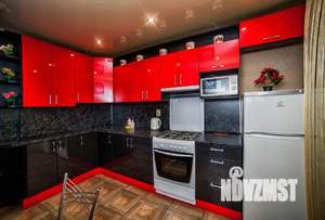 1-к квартира, посуточно, 42м2, 1/1 этаж