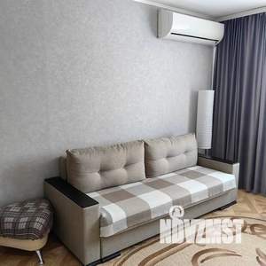 1-к квартира, посуточно, 38м2, 7/10 этаж