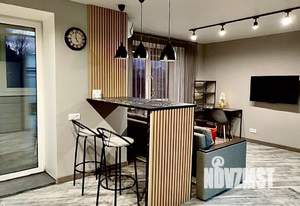 Студия квартира, посуточно, 42м2, 3/3 этаж