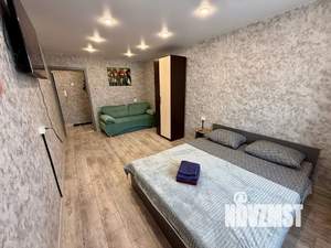 1-к квартира, посуточно, 42м2, 6/9 этаж