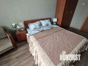 2-к квартира, посуточно, 46м2, 1/1 этаж