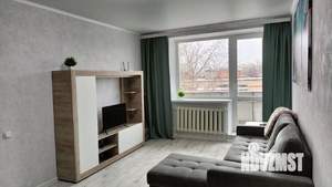 1-к квартира, посуточно, 33м2, 6/9 этаж