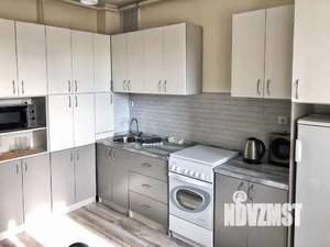 1-к квартира, посуточно, 44м2, 1/9 этаж