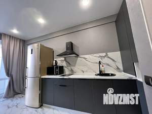 1-к квартира, посуточно, 42м2, 5/10 этаж