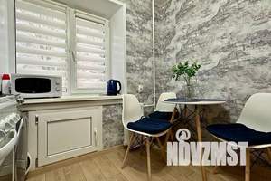 1-к квартира, посуточно, 33м2, 3/5 этаж